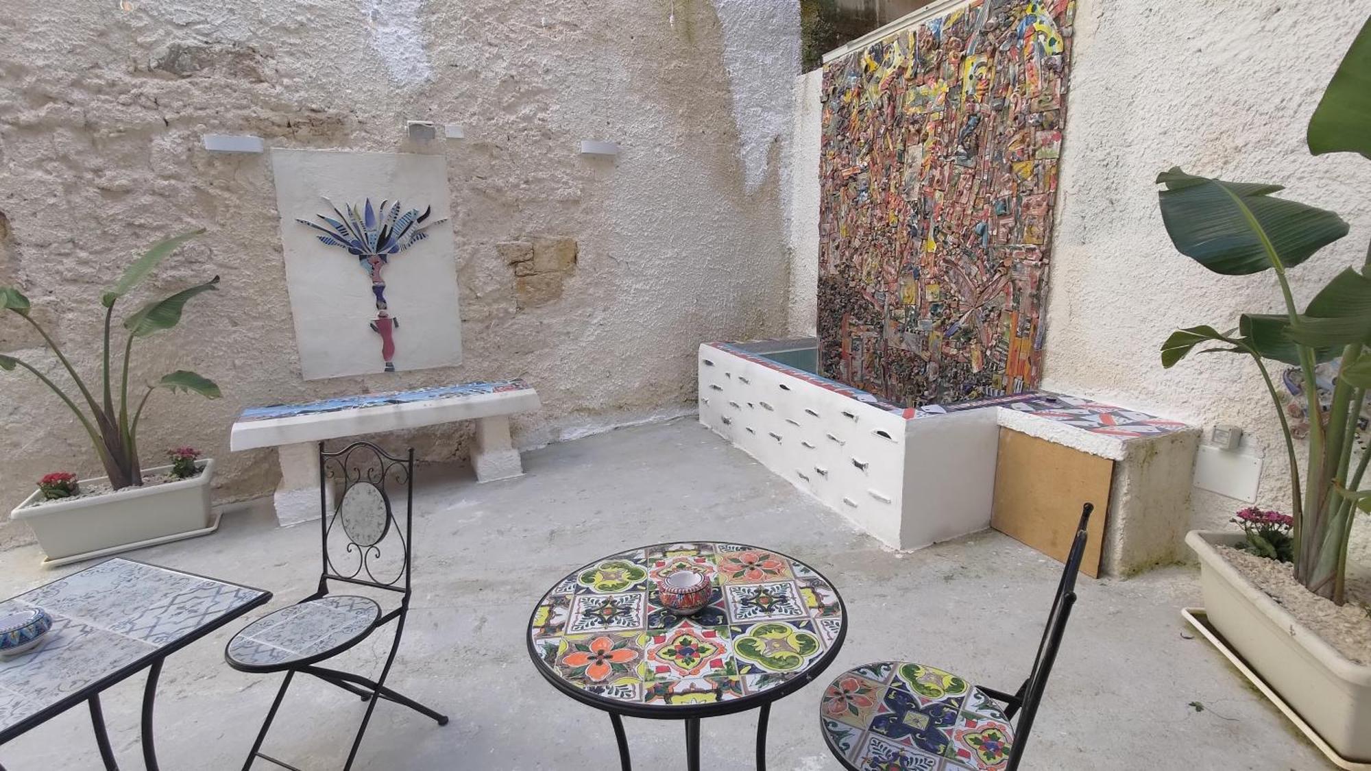 Nastanza D'Arte Hotel Mazara del Vallo Buitenkant foto