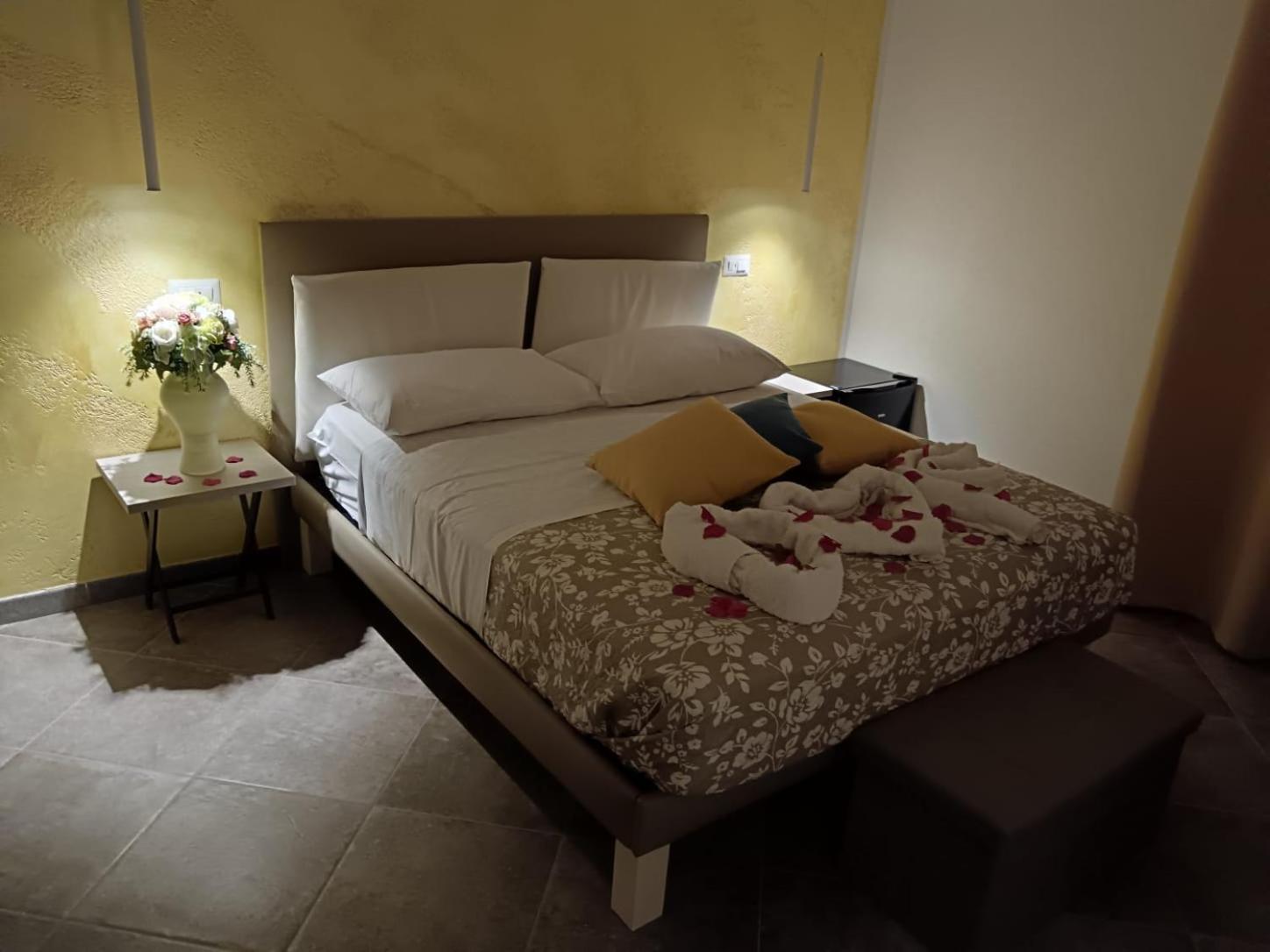 Nastanza D'Arte Hotel Mazara del Vallo Buitenkant foto