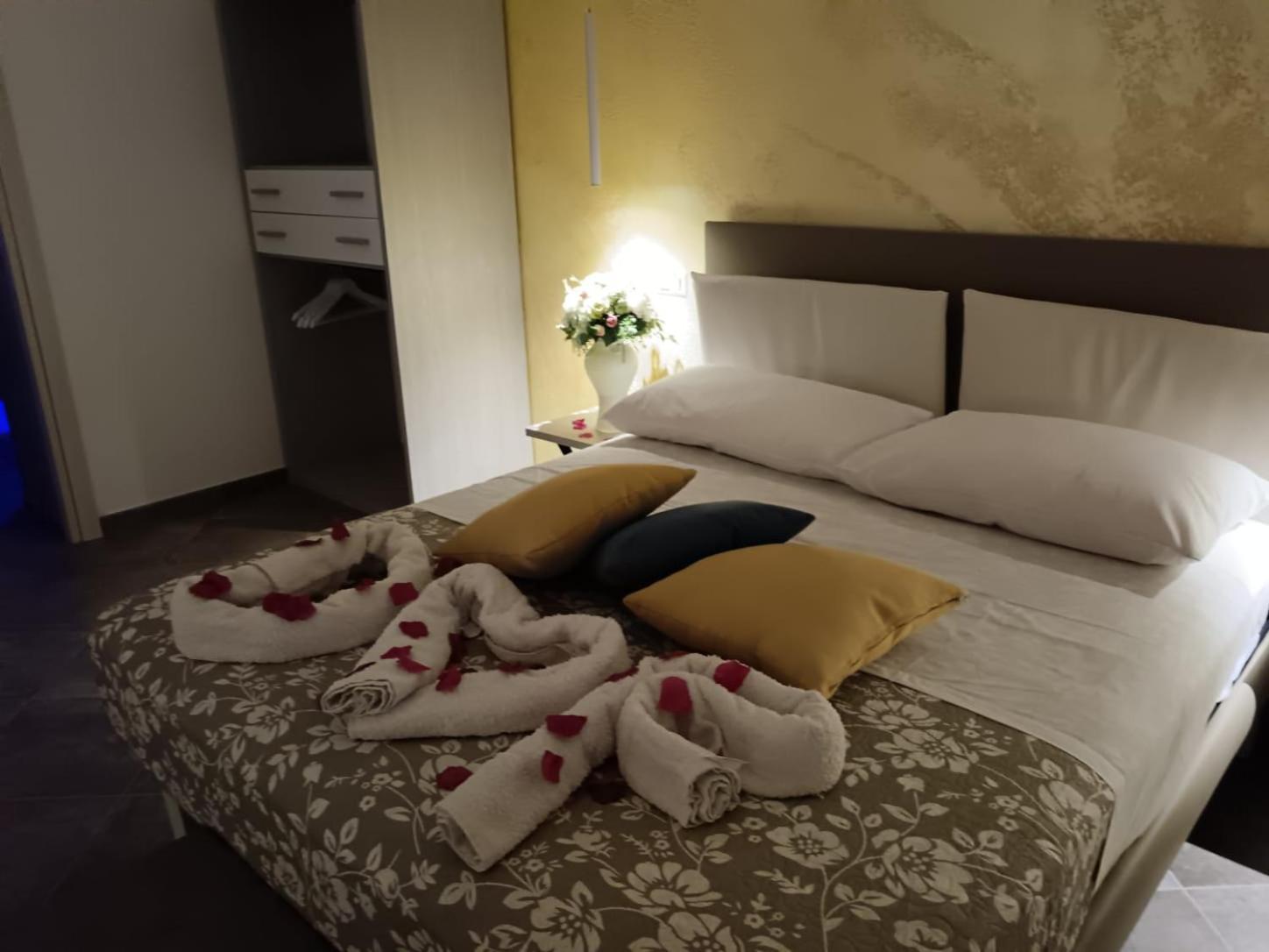 Nastanza D'Arte Hotel Mazara del Vallo Buitenkant foto
